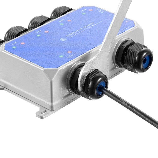 MokerLink Store - MokerLink IP67 Outdoor 5 Port Gigabit PoE Extender